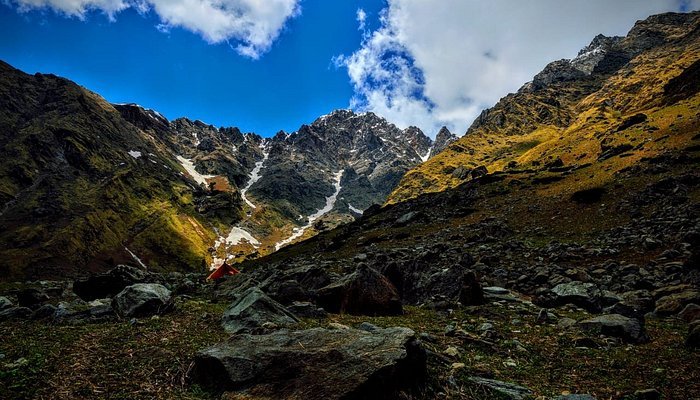 Trekking in Kasol, Parvati Valley, Himachal.
